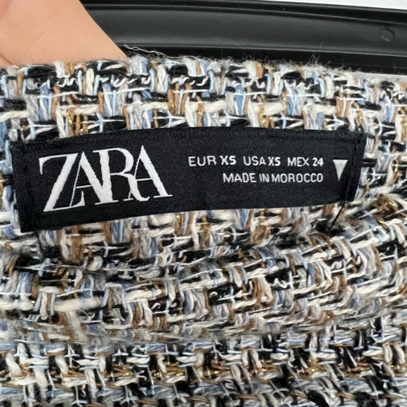 Zara Tweed Flared Mini Skirt with Faux Pearl Buttons Size XS Blue Tan White - Picture 5 of 5